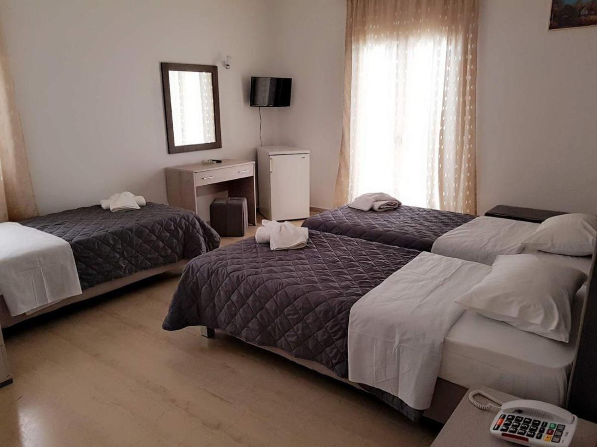 Nikos Hotel كارتيرادوس المظهر الخارجي الصورة